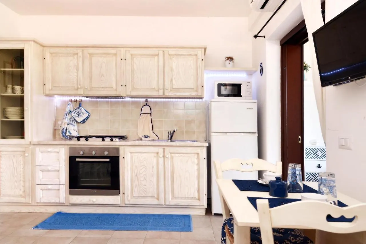 Porto Cervo Suite Apartment إيطاليا